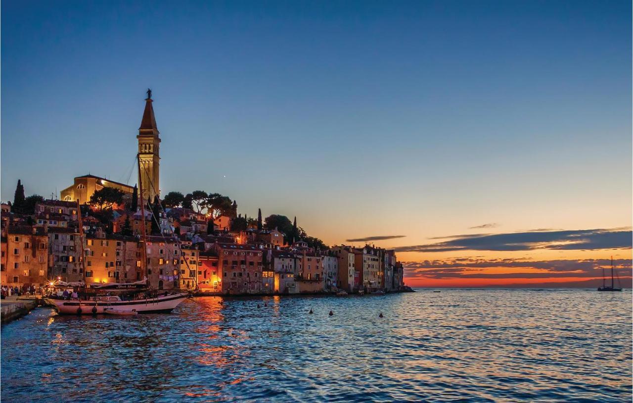 Beautiful Home In Rovinj With Wifi Exterior photo